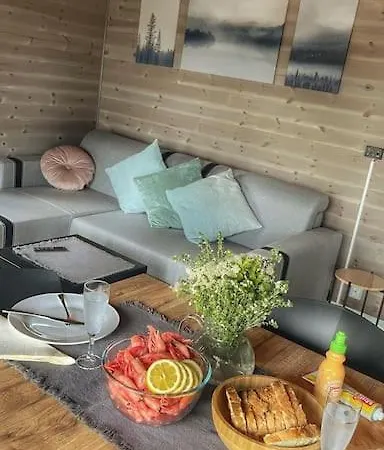 Water Front Scandinavian Forest View With No Neighbors * Austmarka