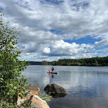 Water Front Scandinavian Forest View With No Neighbors Holiday home Austmarka