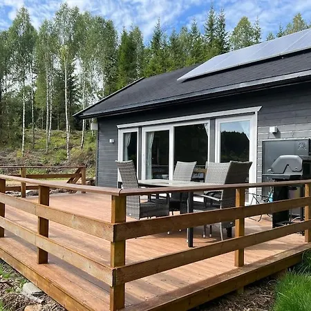 Water Front Scandinavian Forest View With No Neighbors Holiday home
