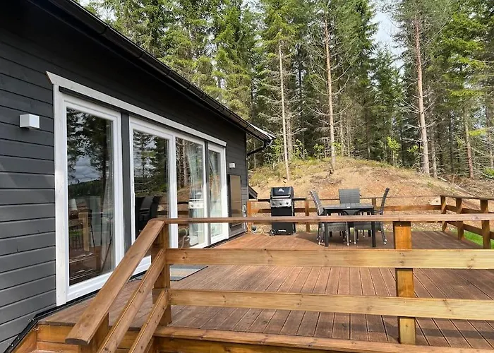 Сasa de vacaciones Water Front Scandinavian Forest View With No Neighbors Östmarken