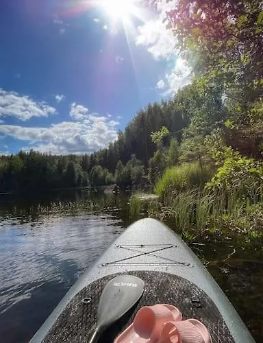 Dom wakacyjny Water Front Scandinavian Forest View With No Neighbors *